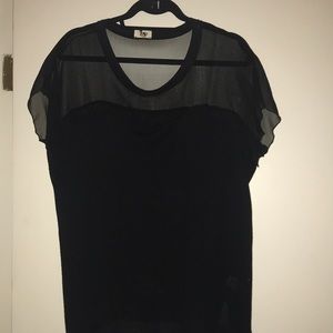 Black short sleeve top with silk meshing